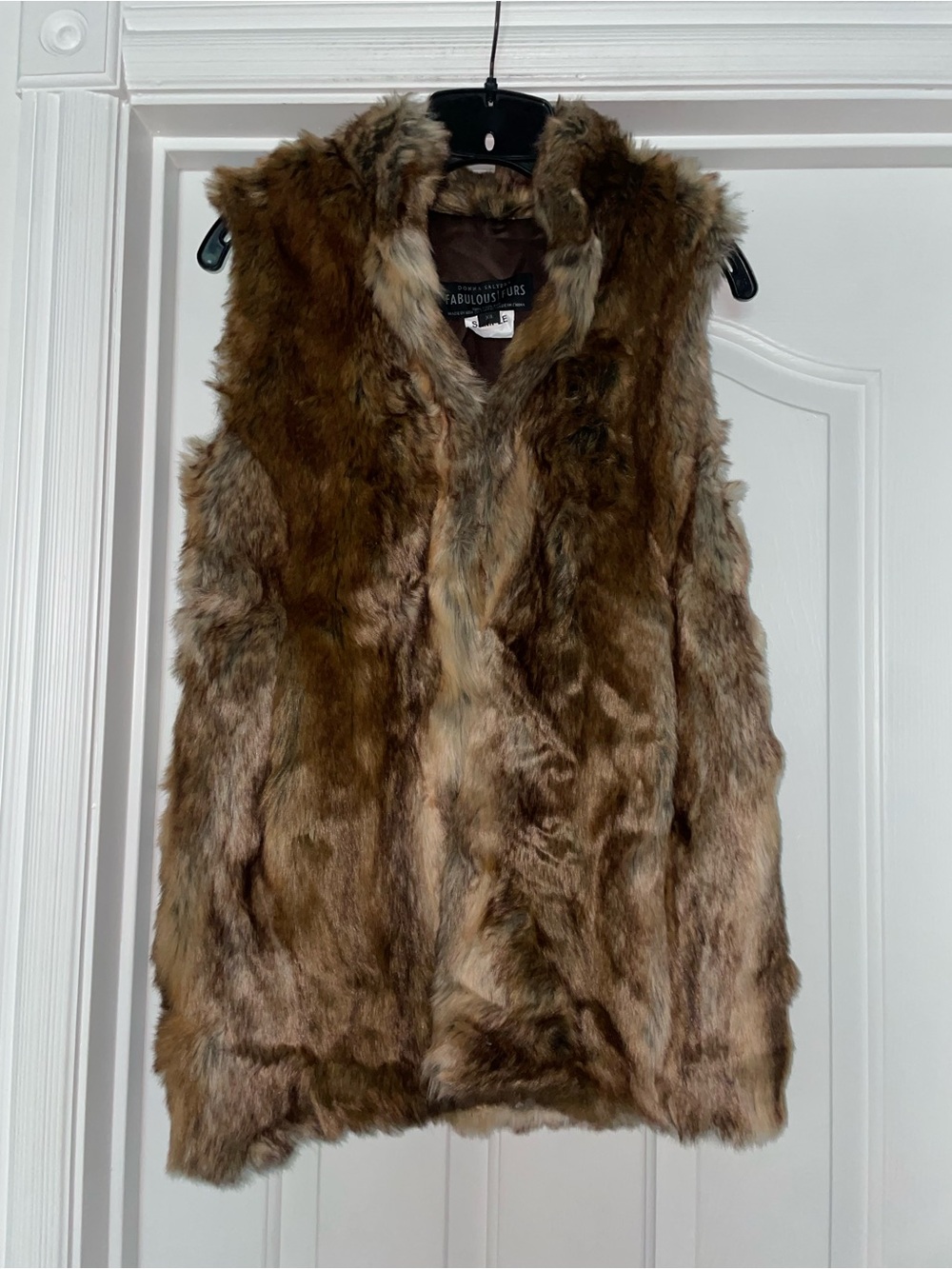 FABULOUS FURS FAUX FUR VEST SZ XS NWOT SAMPLE